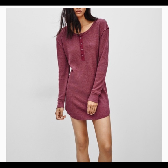 Aritzia TNA Green Los Santos Dress - Picture 2 of 6